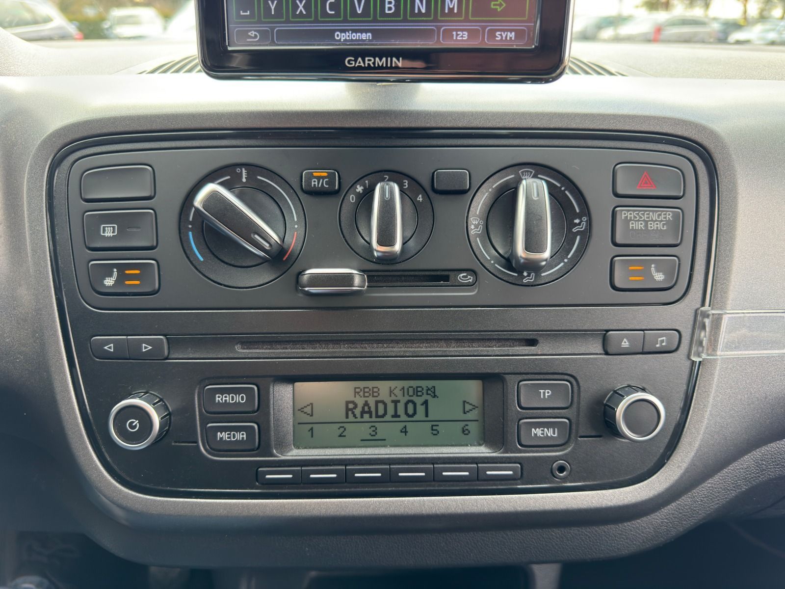 Fahrzeugabbildung SKODA Citigo Sport 75PS 5-Gang*SHZ*