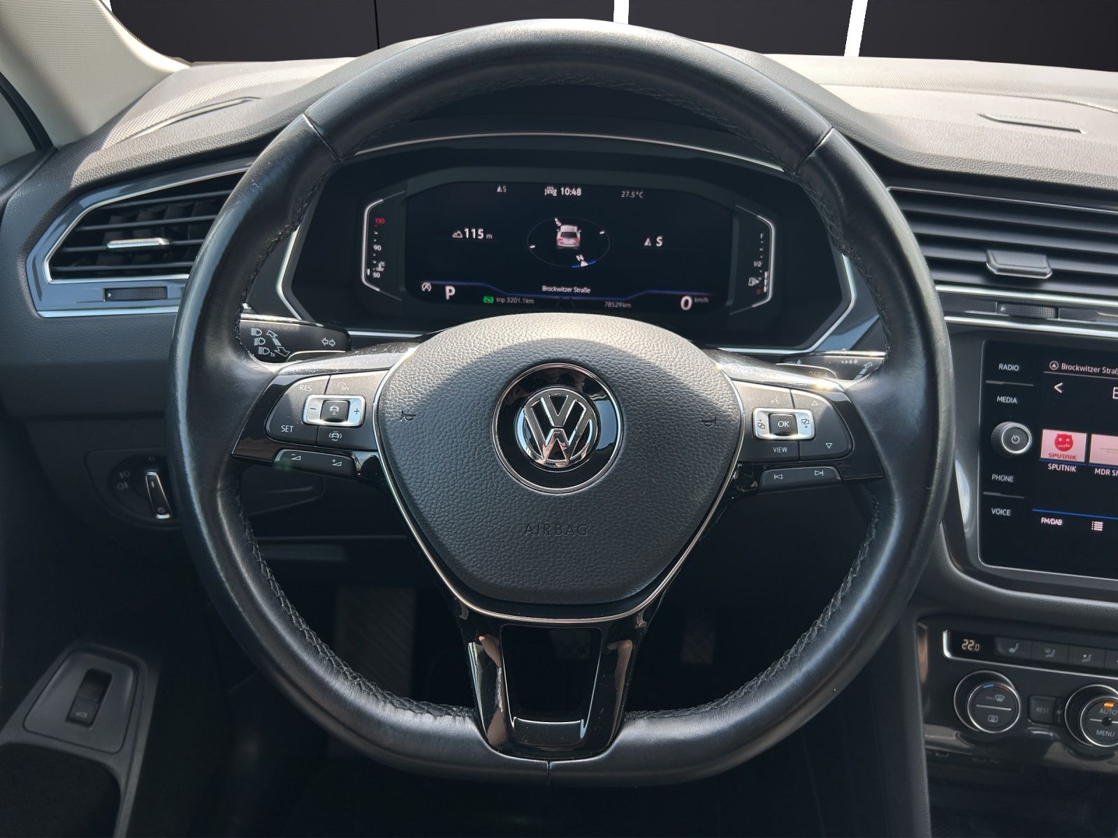Fahrzeugabbildung Volkswagen Tiguan Allspace TSI Highline DSG LED Navi ACC AI