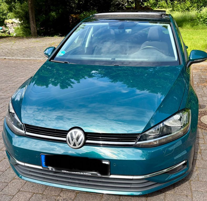 Image of Volkswagen Golf
