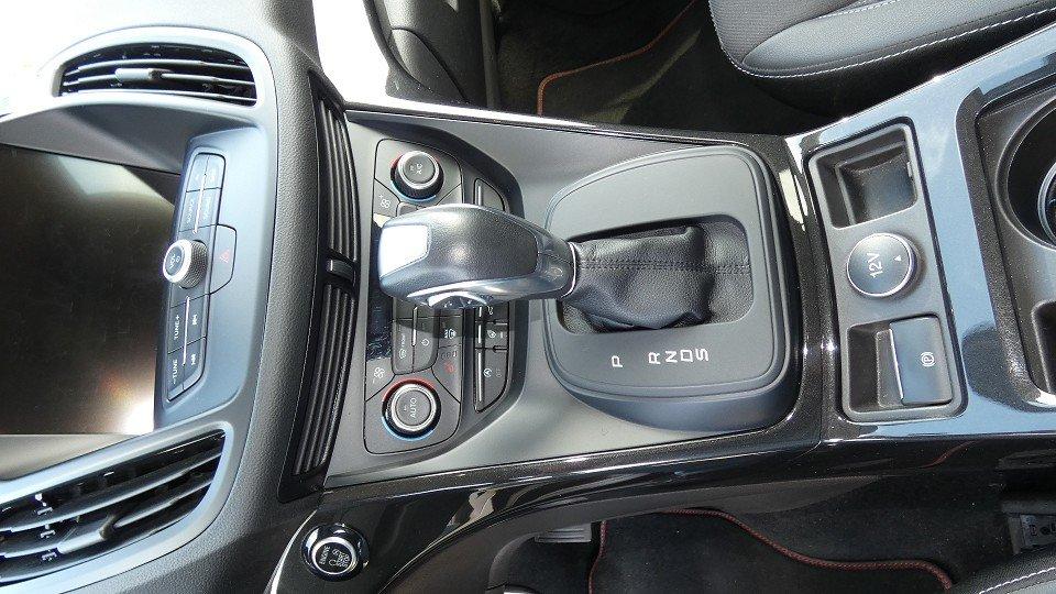 Ford Kuga Titanium - IM KUNDENAUFTRAG