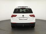 Volkswagen Tiguan Allspace 2.0 TDI 4M Life H&K AHK Panorama - weiße Volkswagen Tiguan Allspace