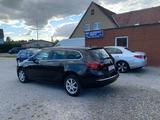 Opel Astra J Sports Tourer Exklusiv - Opel Astra: Schwarz, Sports Tourer
