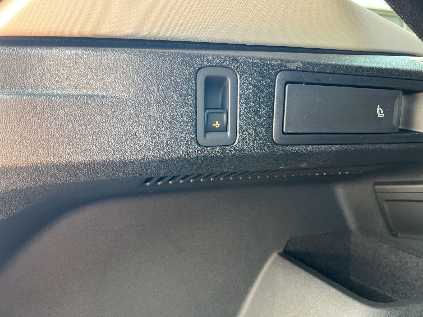 Tiguan Energy 2.0 TDI DSG AHK*Pano*ACC*CarPlay