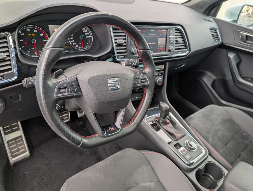 SEAT Ateca FR 4Drive 2,0TSI 190PS DSG LED Pano 1.Hand SEAT Ateca FR 4Drive 2,0TSI 190PS DSG LED Pano 1.Hand