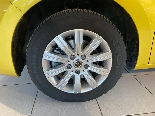 T 180 d PROGRESSIVE MBUX AHK LED RFK NAVI Navi