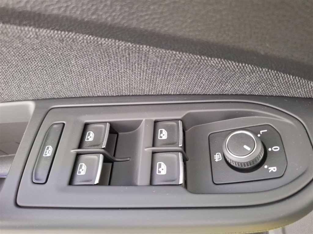 Volkswagen Golf Variant Life 1.5 eTSI DSG BusinessPremium, миниатюра 15