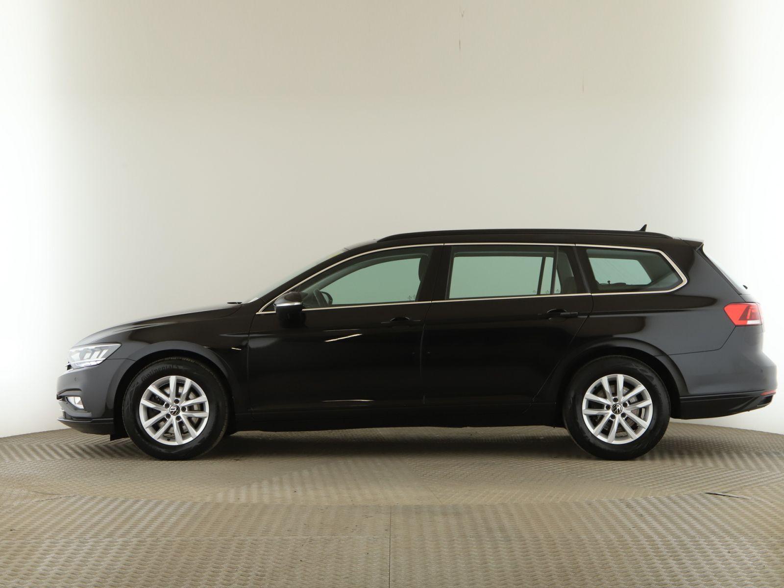 Volkswagen Passat Variant 2.0 TDI Business Pano+AHK+Massage