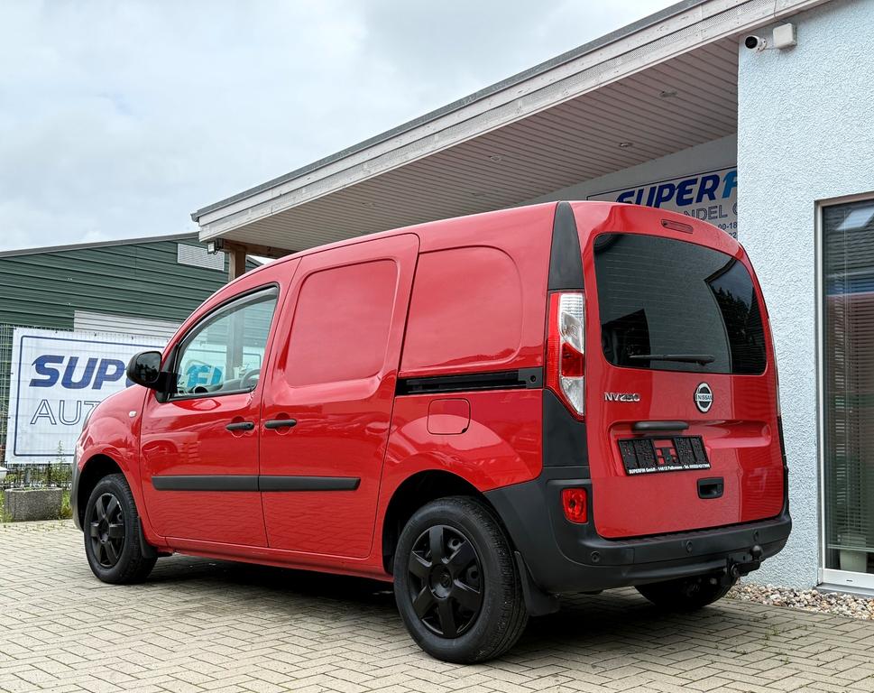 Nissan NV250