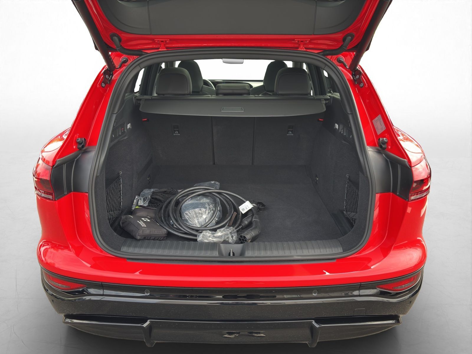 Audi SQ6 e-tron - Bild 12
