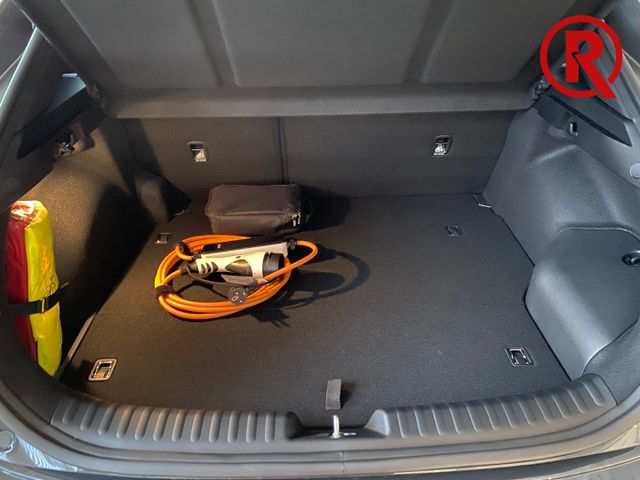 XCeed Plug-in Hybrid 1.6 Spirit Spurhalteass. Me