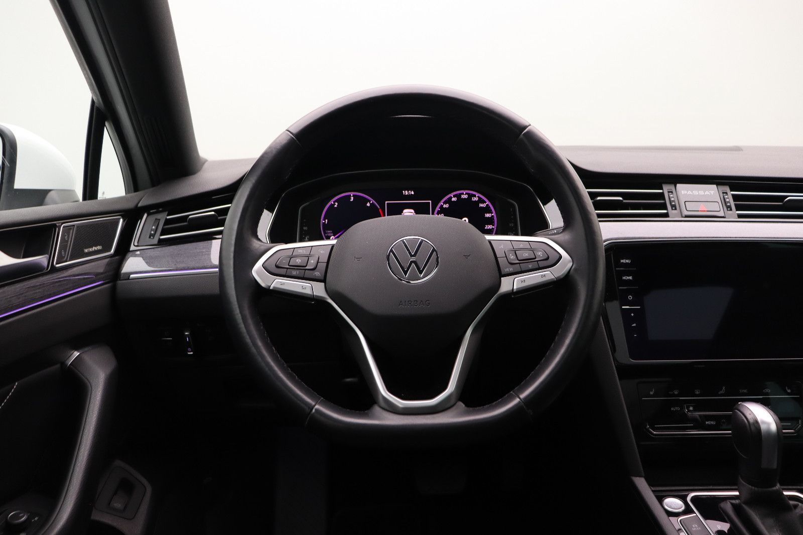 Fahrzeugabbildung Volkswagen Passat Variant 2.0 TDI DSG Elegance Business