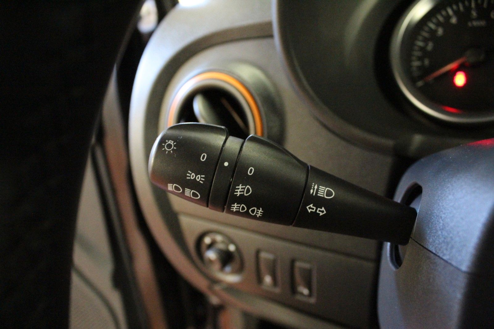 Fahrzeugabbildung Dacia Dokker TCe 115 Stepway *Navi*Klima*AHK