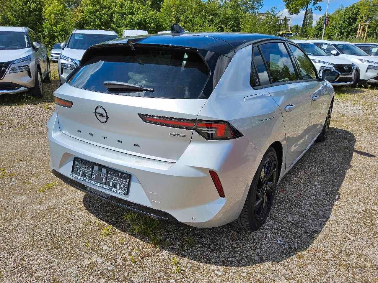 Fahrzeugabbildung Opel Astra L Lim. 1.6 HYBRID GS SPORT NAVI/360°/DAB+