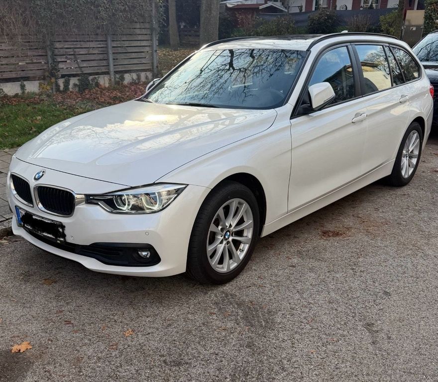 Image of BMW 320