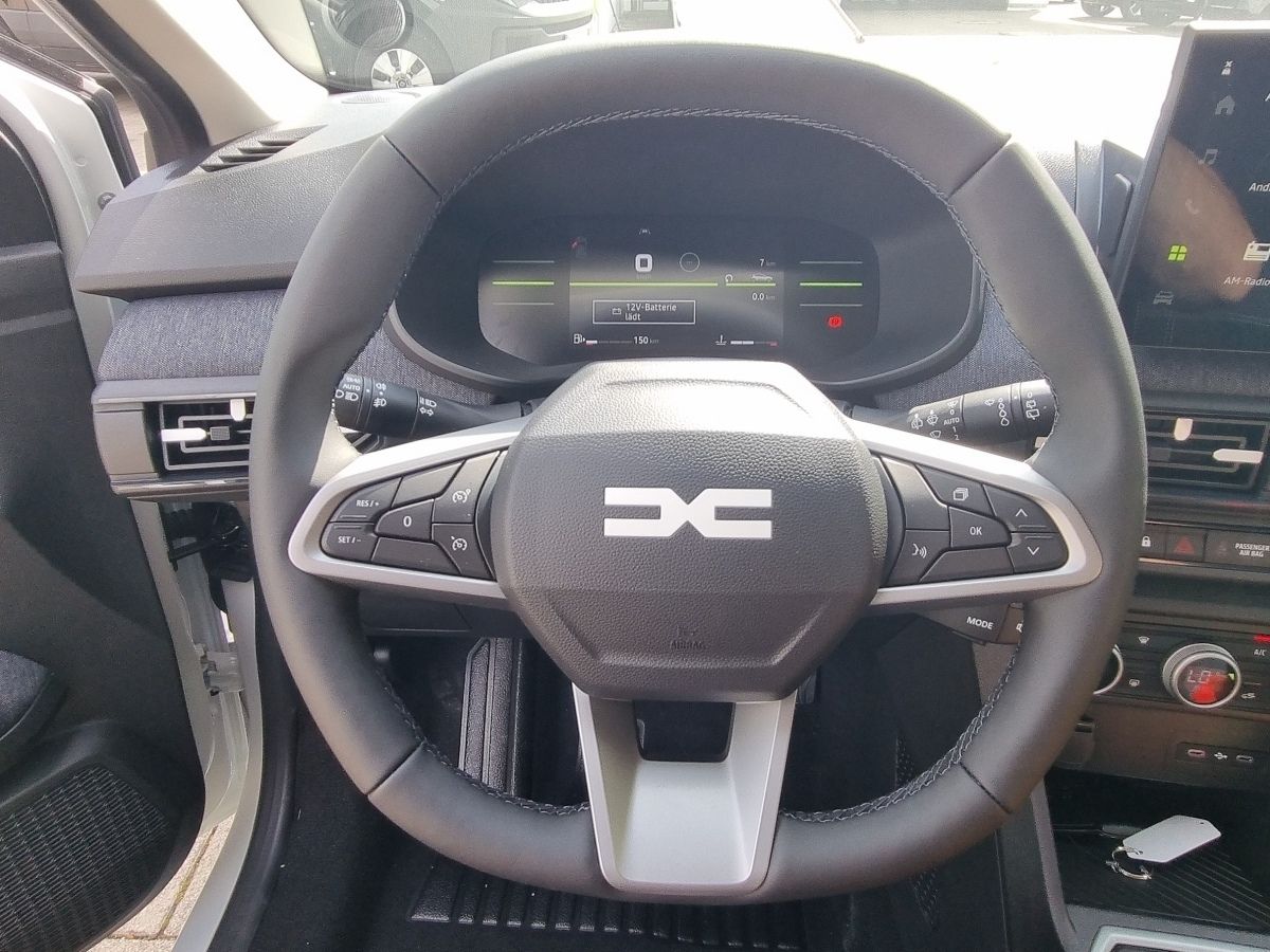 Fahrzeugabbildung Dacia Sandero Journey TCe 100