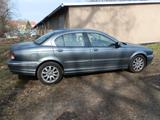 Jaguar X-Type 2,5 Liter V6 Executive  Youngtimer - Jaguar X-Type: 2.5