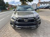 Toyota Hilux 2.8 Invincible Double Cab*360°+JBL+AHK - Toyota Hilux mit Anhängerkupplung