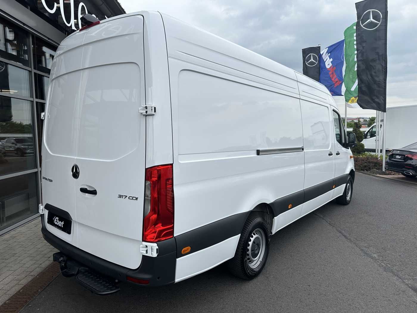 Fahrzeugabbildung Mercedes-Benz Sprinter 317 CDI 4325 9G AHK Klima Kamera MBUX