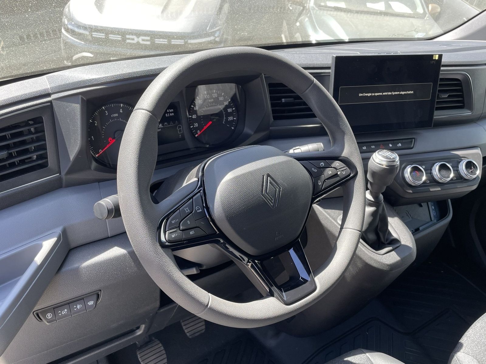 Fahrzeugabbildung Renault Master Kasten extra L2H2 3,5t DCi 150