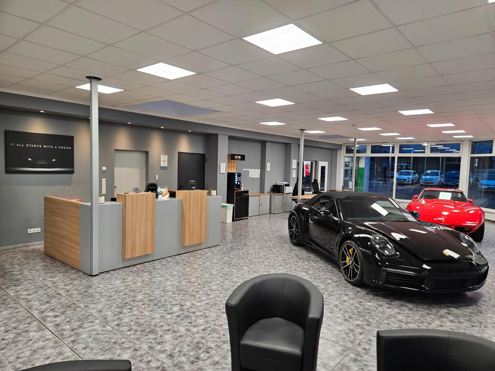 showroom-image-main