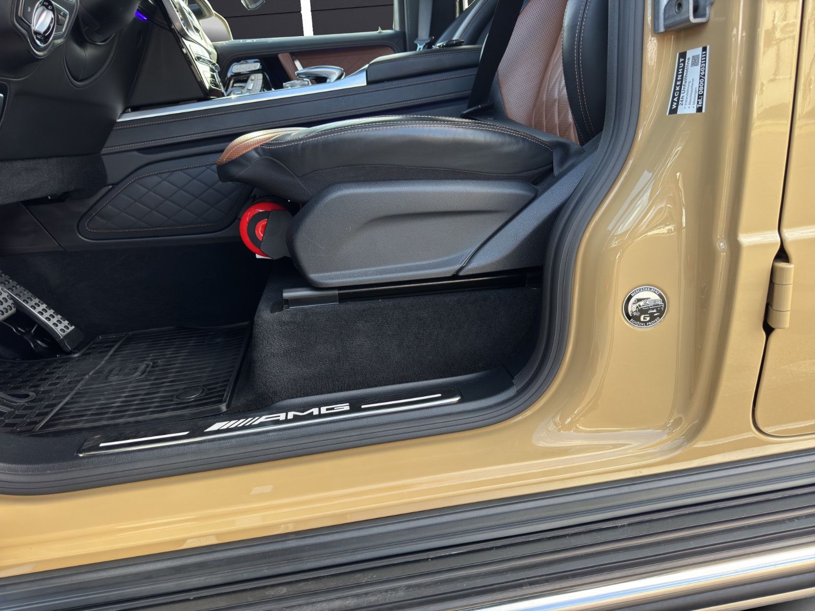 Fahrzeugabbildung Mercedes-Benz G 63 AMG/Garantie/Sdhz/Drivers/Sonderlack/AHK/