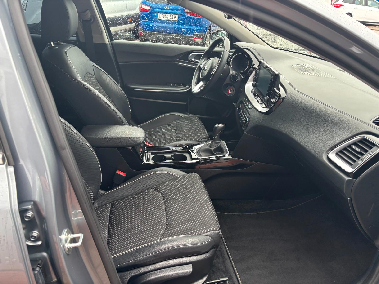 Kia XCeed  1,5 Vision*CarPlay*WINTER-PAKET*Bi-LED
