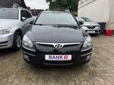 Hyundai i30 cw Comfort Autom./AHK/PDC/Klimaaut. - Hyundai i30 aus 2010: I30cw