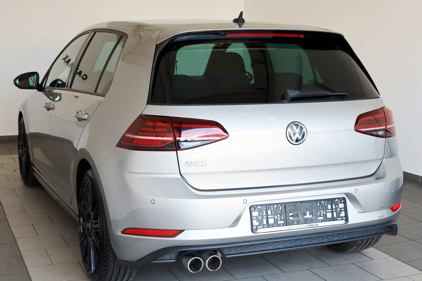 Fahrzeugabbildung Volkswagen Golf VII Lim. GTD Navi,LED,Kamera,SH,PDC,SR+WR