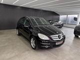 Mercedes-Benz B200*PDC*AHK*Panorama*Sitzheizung* - gebrauchte Mercedes-Benz B 200 aus dem Jahr 2008
