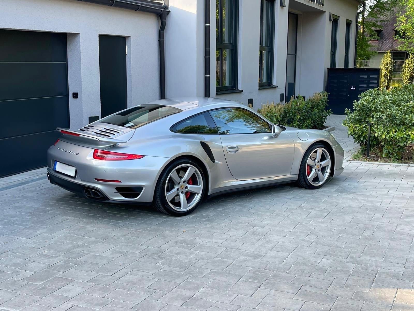 Porsche 991 TURBO* PORSCHE APPROVED GARANTIE*