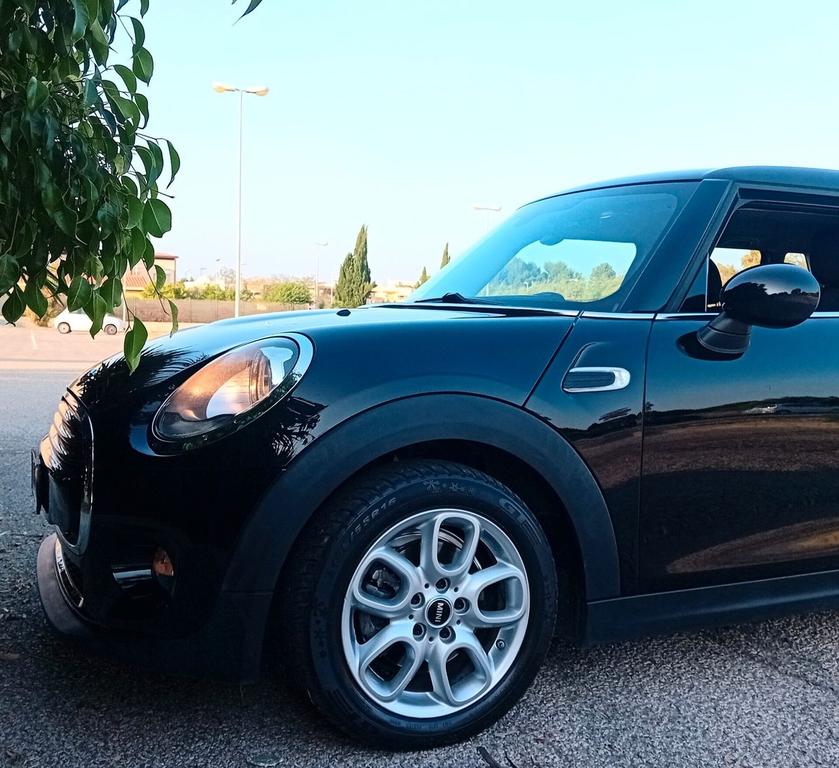 MINI Cooper D