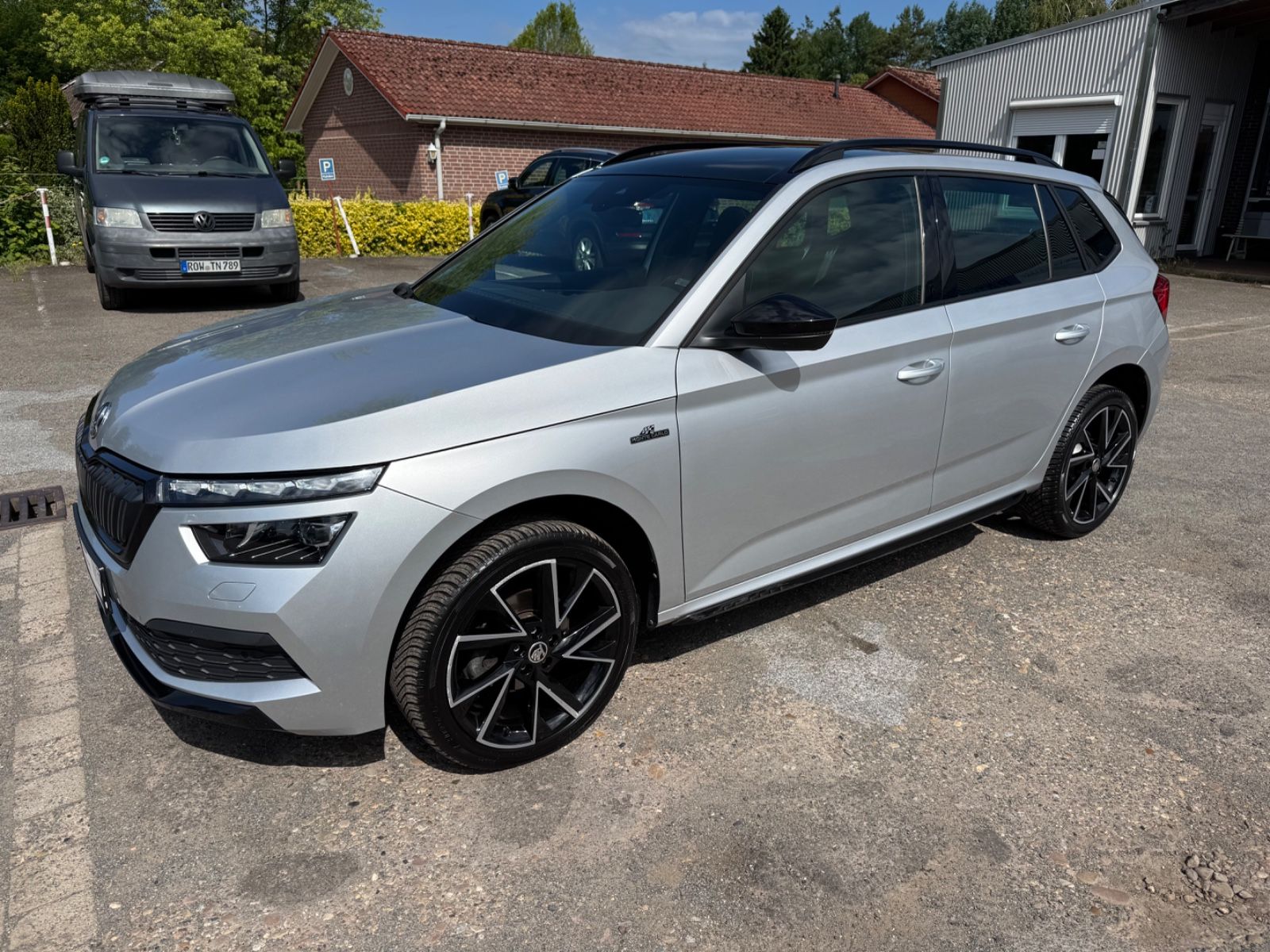 SKODA Kamiq Monte Carlo Panoramadach/AHK/ACC