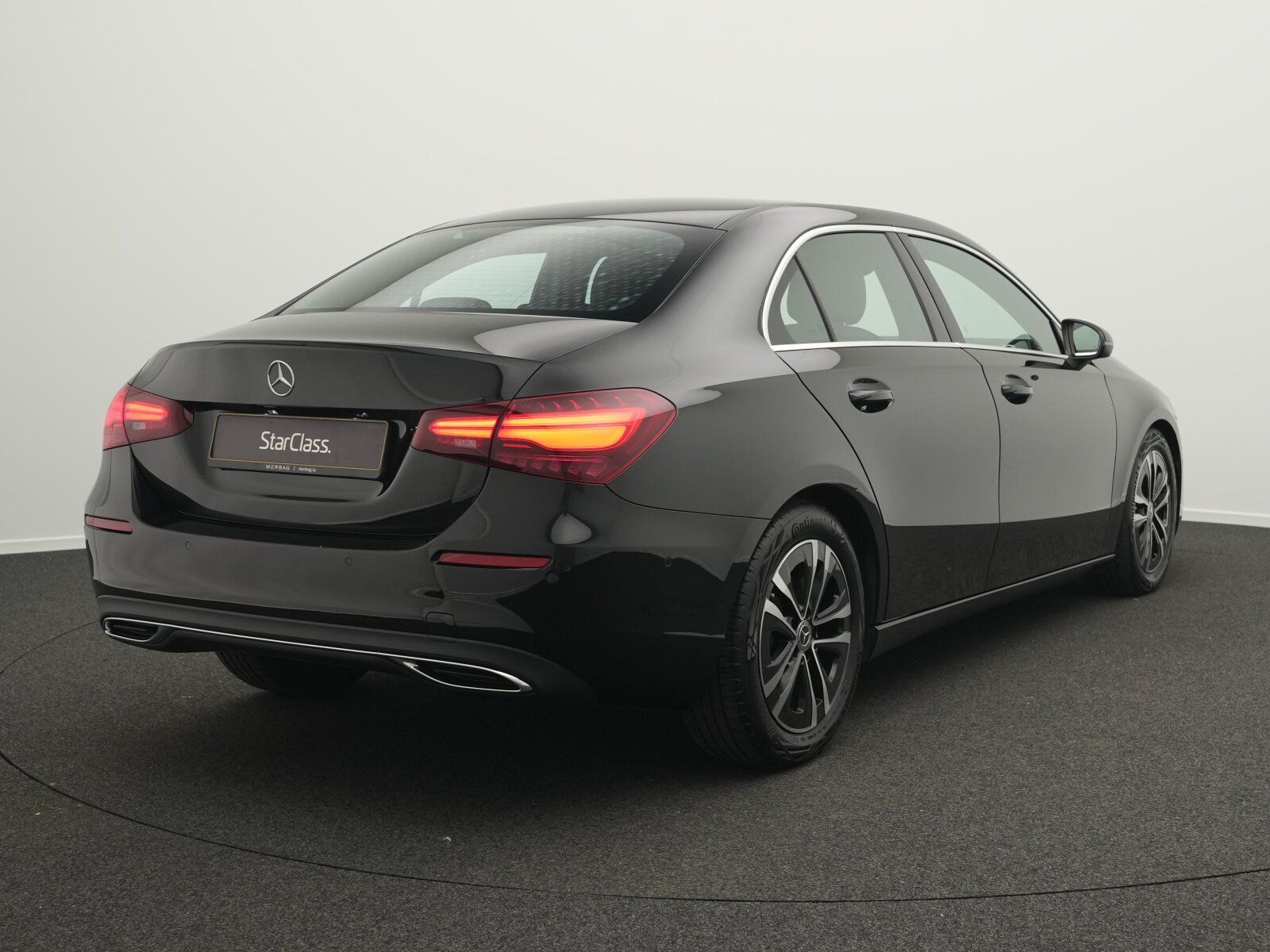 Mercedes-Benz A 200 Progressive-Line Limousine imagem 3