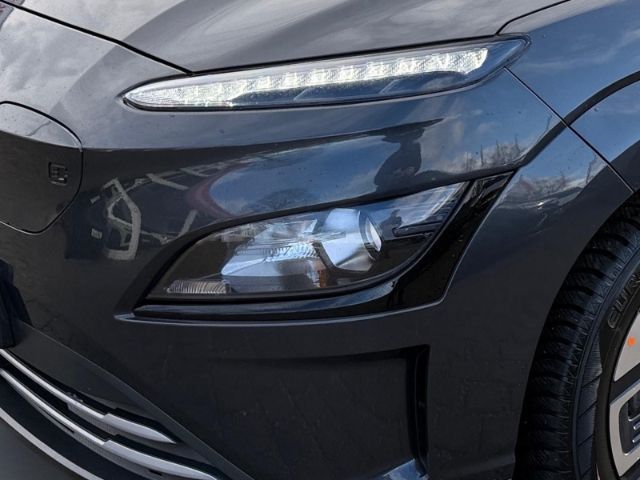 Fahrzeugabbildung Hyundai KONA Select Elektro 2WD +KLIMA+RFK+SHZ+CARPLAY+U