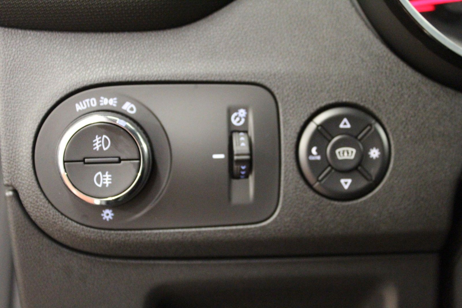 Fahrzeugabbildung Opel Crossland Ultimate 1.2 Turbo