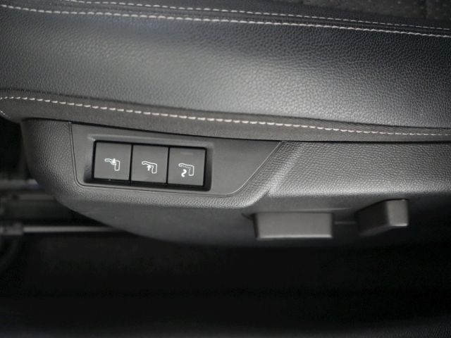 Corsa F ELEGANCE+LED-MATRIX-LICHT+LEDER+MASSAGES