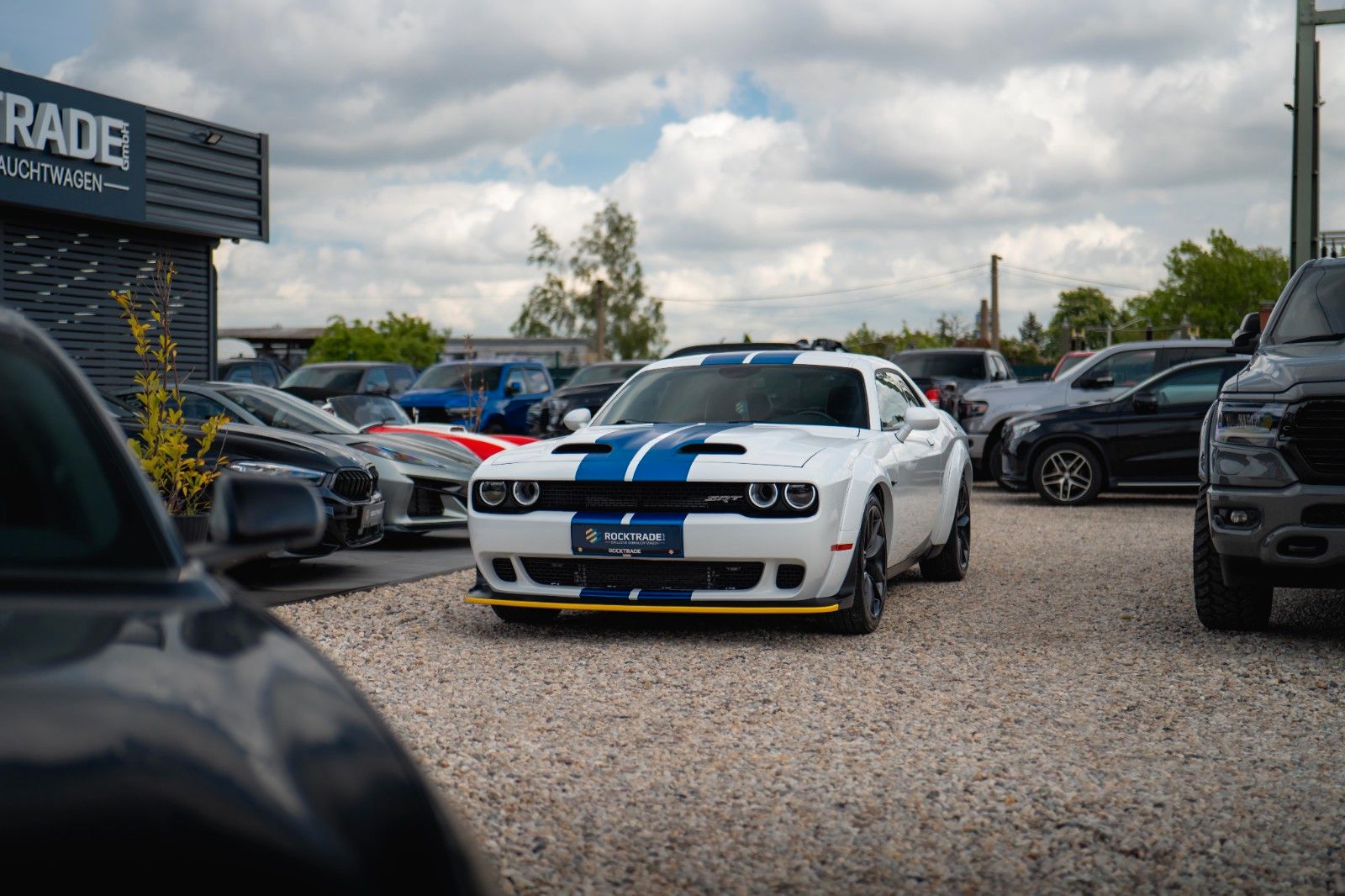 Fahrzeugabbildung Dodge Challenger 5.7 V8 R/T SRT WIDE BODY *LED*19%*