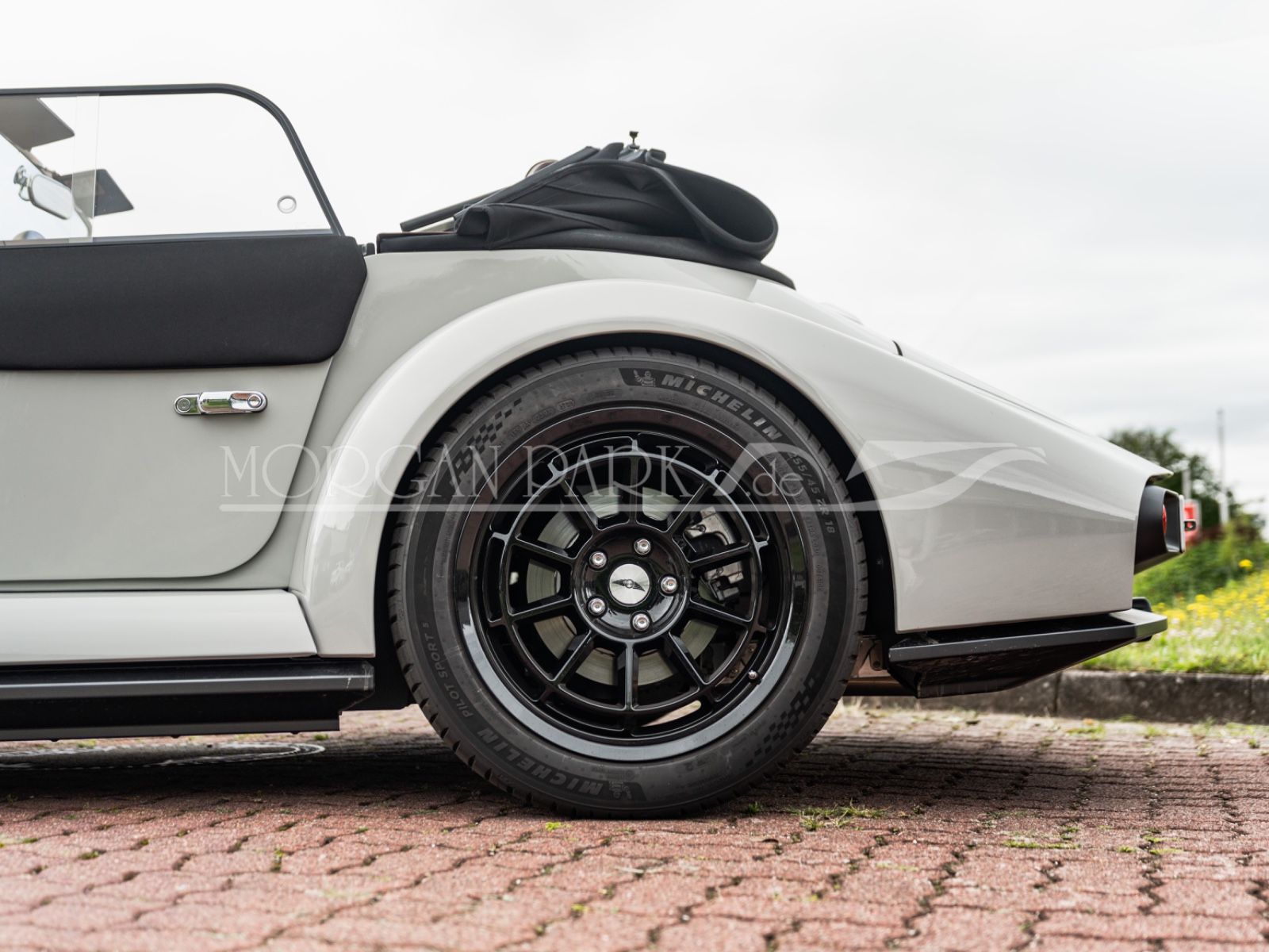 Fahrzeugabbildung Morgan Supersport
