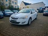 Opel Astra J Lim. 5-trg. Selection