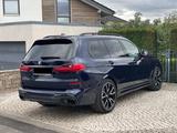 BMW X7 xDrive 40D M Sport SkyLounge STDHZ LASER SOFT - BMW X7: M