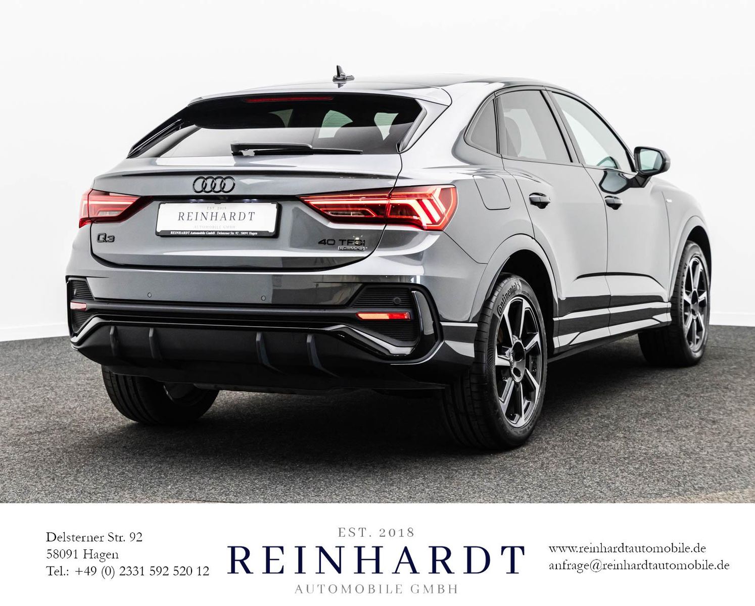 Audi Q3 40TFSi Q SPORTBACK 2x S LINE BLACK/PANO/360 foto 9