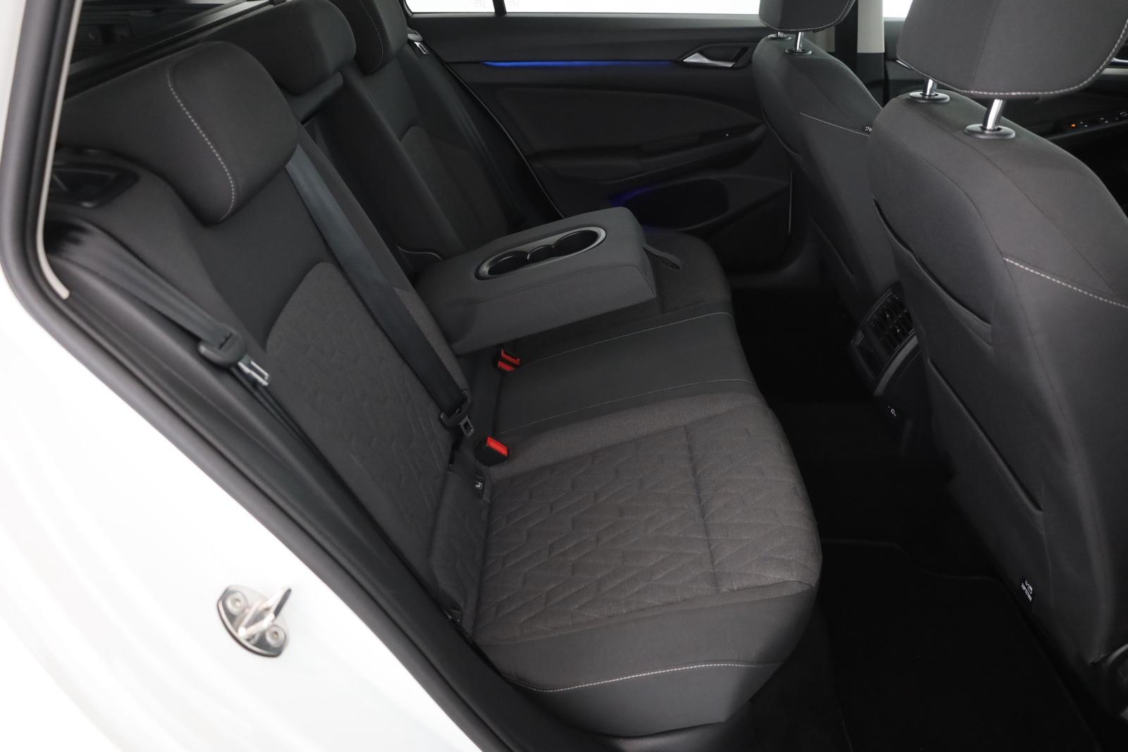 Volkswagen Golf VIII Variant 1.5 eTSI DSG LED Sitzheizung, миниатюра 24