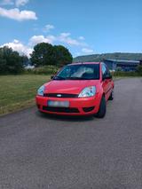 Ford Fiesta 1.4tdci Tüv bis 12.28! Gepflegt!! - Ford Fiesta aus 2005 mit Diesel-Antrieb