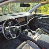 Volkswagen Touareg SCR 3.0 V6 4MOT ACC AHK Luftf.  - Volkswagen Touareg in Essen