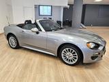 Fiat 124 Spider 124 spider 1.4 MultiAir AT6 - Fiat 124 Spider mit Benzin-Antrieb: Automatik
