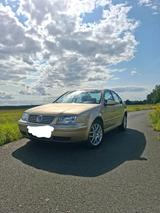Volkswagen VW Bora TÜV Neu! Scheckheft! Klima! Automatik - Volkswagen Bora: Automatik