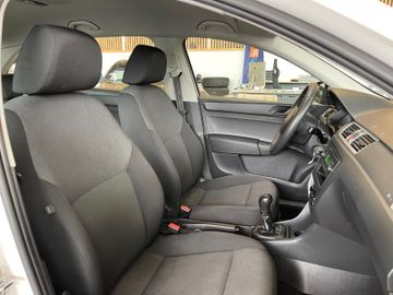 Skoda Rapid Spaceback Active *KLIMA*ASR*EBV*EDS*4-TÜRE