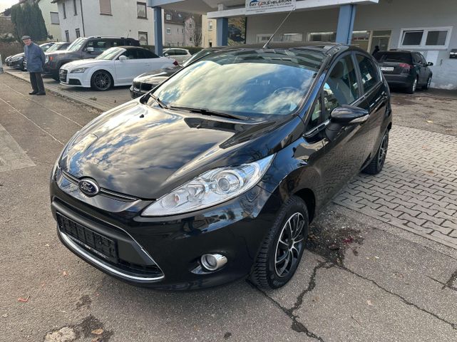 Ford Fiesta Titanium 5-türer Sitzheizung Einparkhilfe