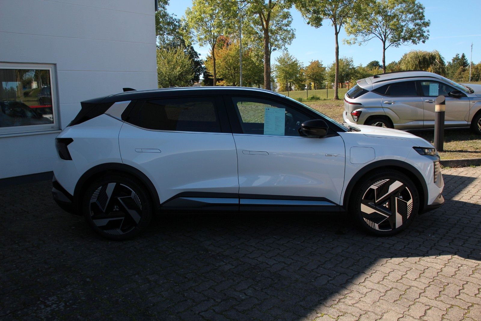 Fahrzeugabbildung Mitsubishi Eclipse Cross Diamant Top mit Luxury-Paket