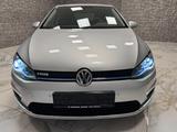 Volkswagen Golf-e *Info-Display-Navi-Led-Kamera-74.029km* - Volkswagen Golf: 7